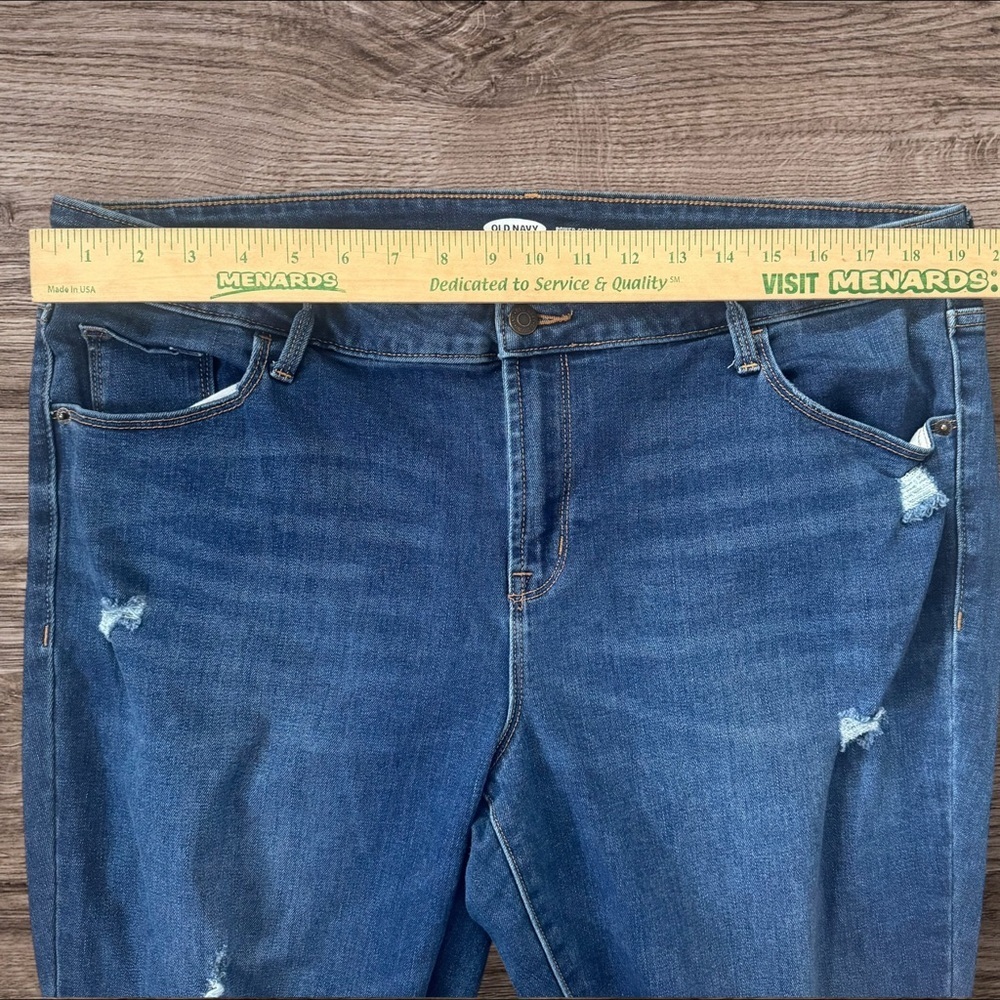 Old Navy Women's power straight Distressed Blue Jeans size 18 petite - Picture 6 of 9